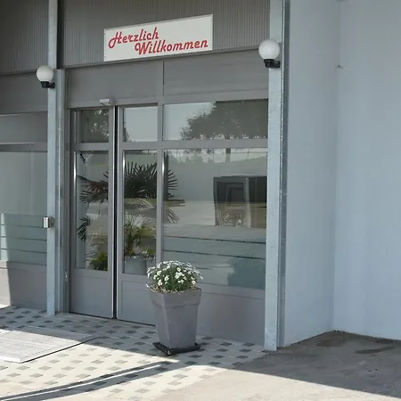 Towerhotel 3*